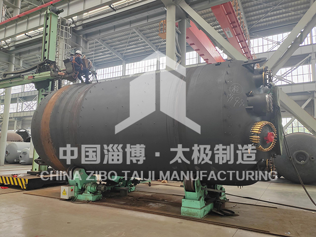 硬核過關(guān)！太極6萬升非標(biāo)搪玻璃反應(yīng)釜打壓測(cè)試圓滿達(dá)標(biāo)